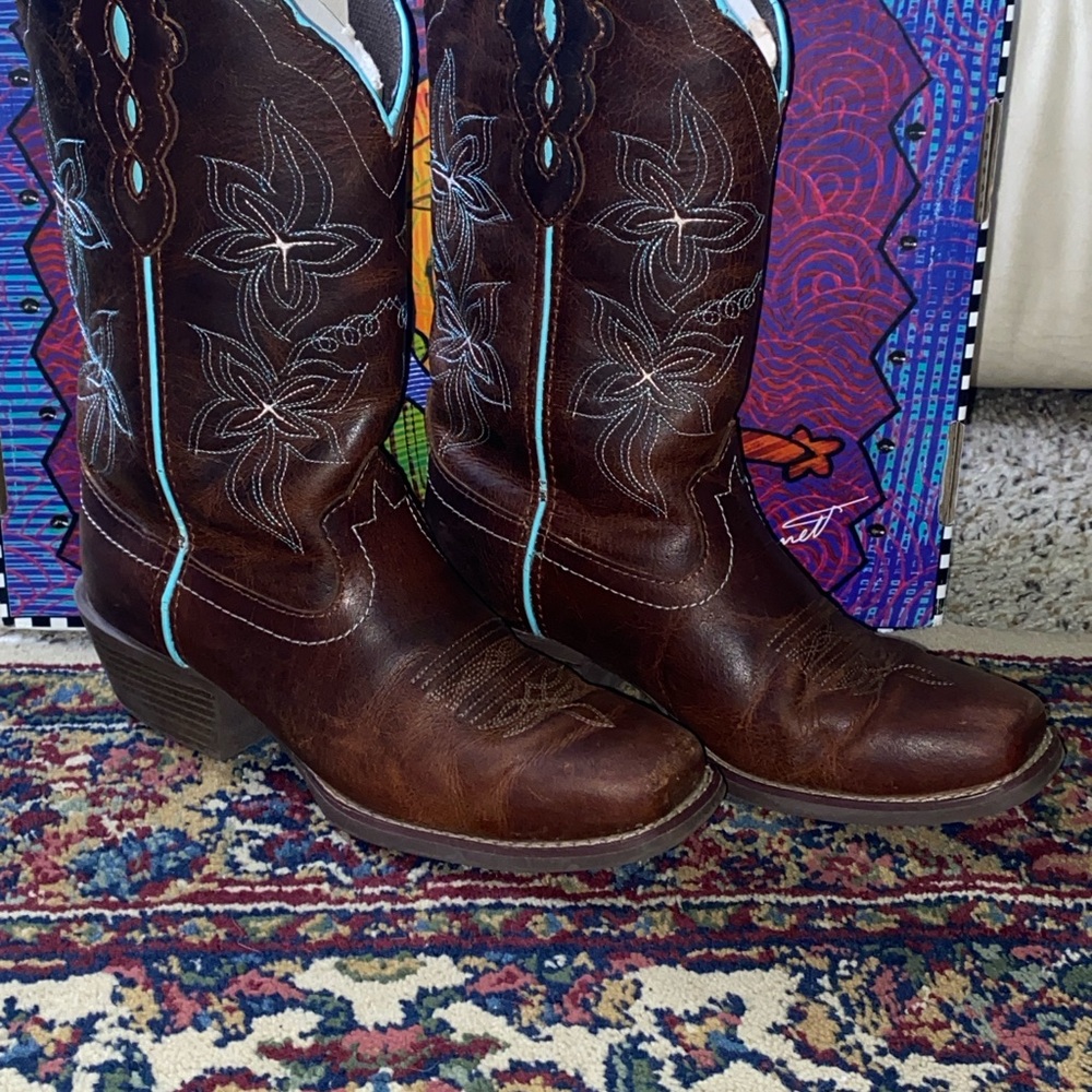 Justin Boots Brown Embroidered Heeled Boots, Size: 6 1/2